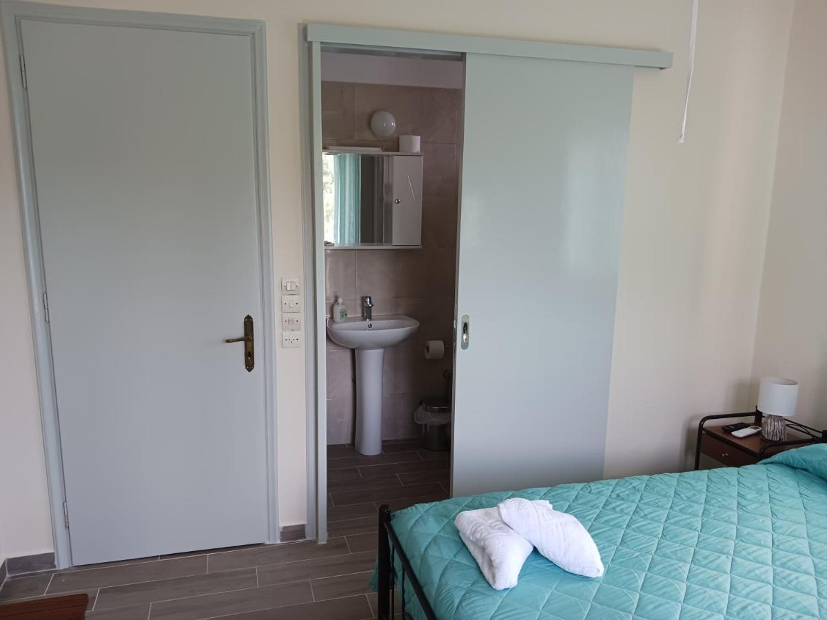 Fiore Rooms Akrotiri  Exteriör bild